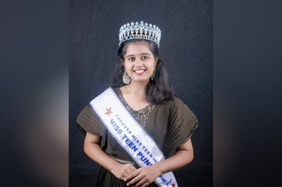 Tejal Vilas Kapole Crowned Miss Teen Pune 2024 at Forever Miss Teen India City Finale