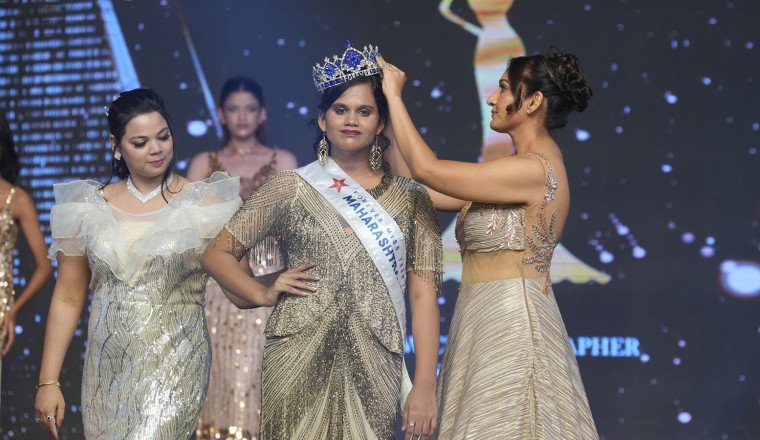 Kiara Khanna Crowned as Maharashtra 1st Runner Up at Forever Miss Teen India 2024