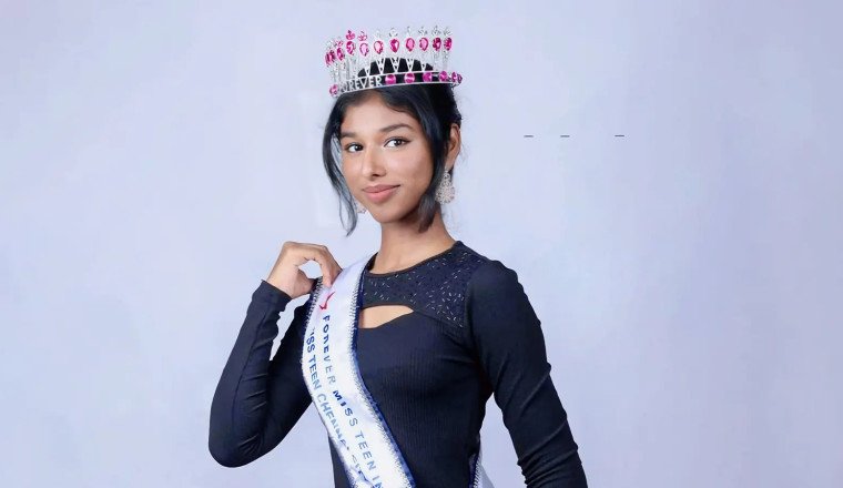 Shining Star: Ananya SV Wins Miss Teen Chennai South 2024 at Prestigious Forever Miss Teen India Event